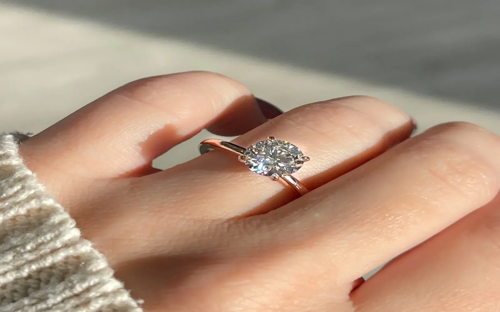 Engagement Diamond Rings: Styles and Trends in 2025
